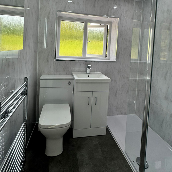 Square vanity set